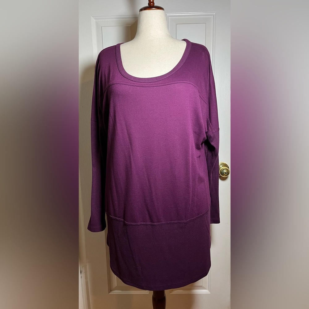 LIVI Active by Lane Bryant Longline Tunic Top